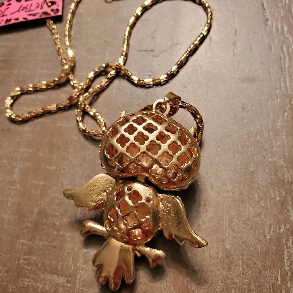 BETSEY JOHNSON | owl necklace - Picture 3 of 3